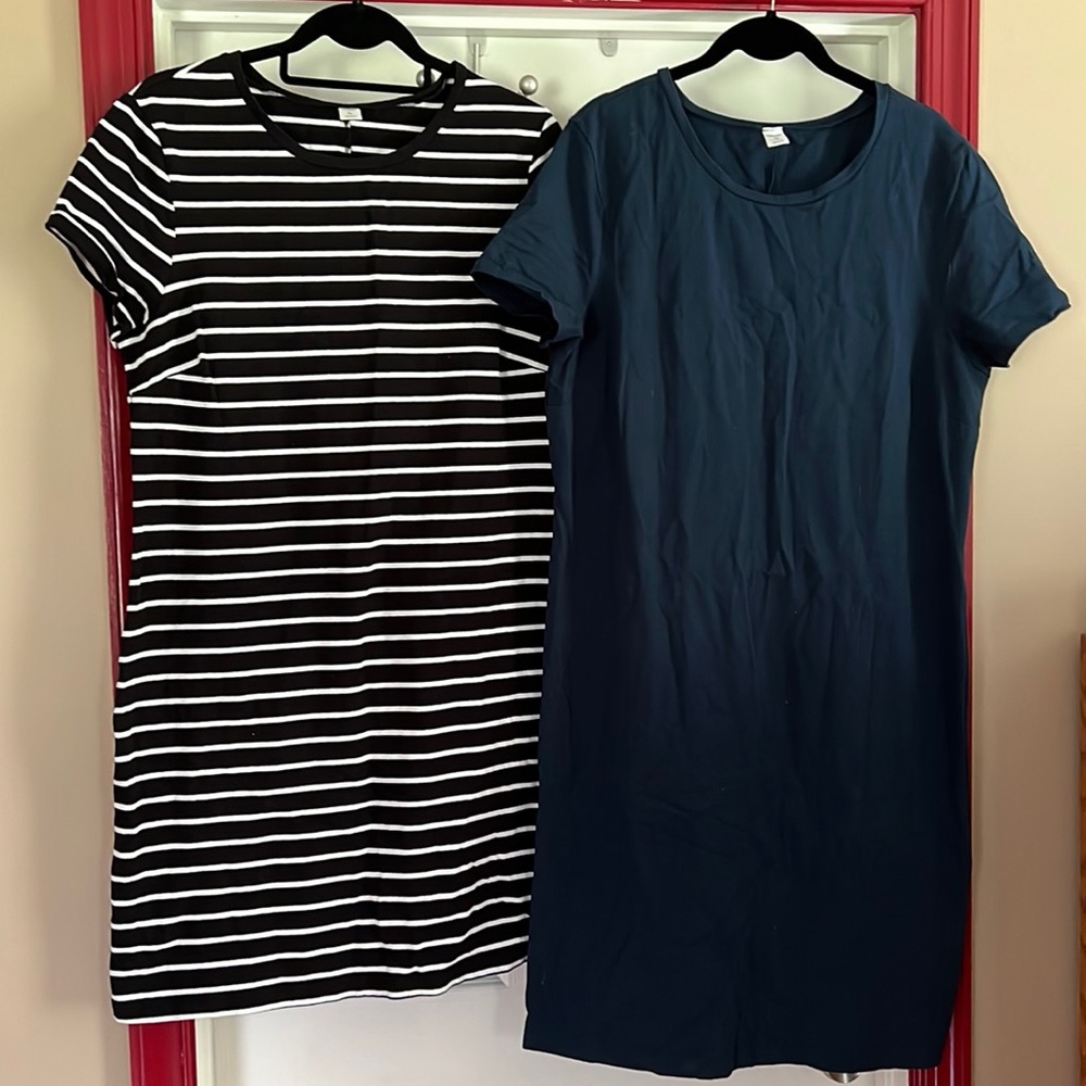 ⭐️BOGO⭐️ Old Navy XL body con T-shirt dress bundle